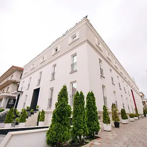 Hotel Richmond, Korce